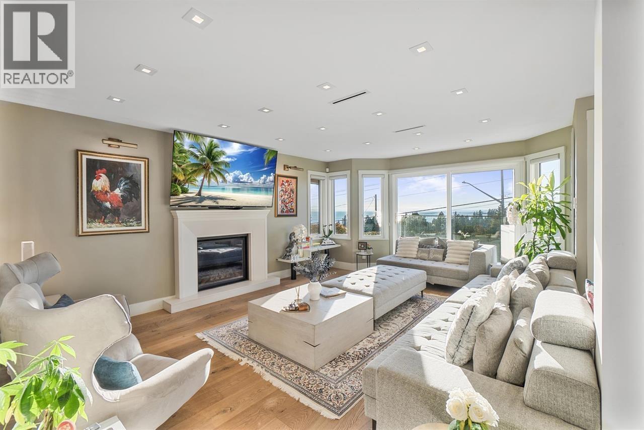 1388 21st Street, West Vancouver, British Columbia  V7V 4B3 - Photo 3 - R3116085