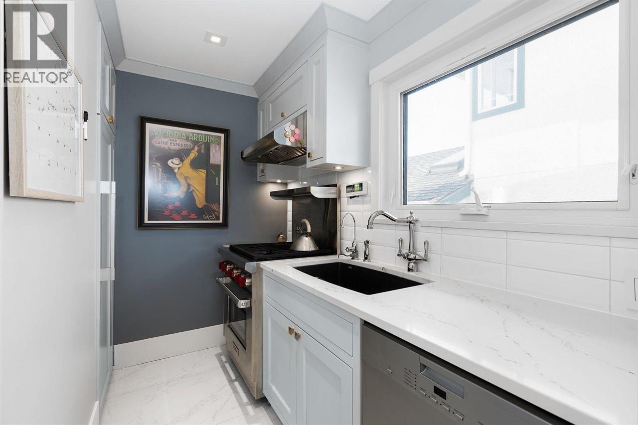 1388 21st Street, West Vancouver, British Columbia  V7V 4B3 - Photo 8 - R3116085