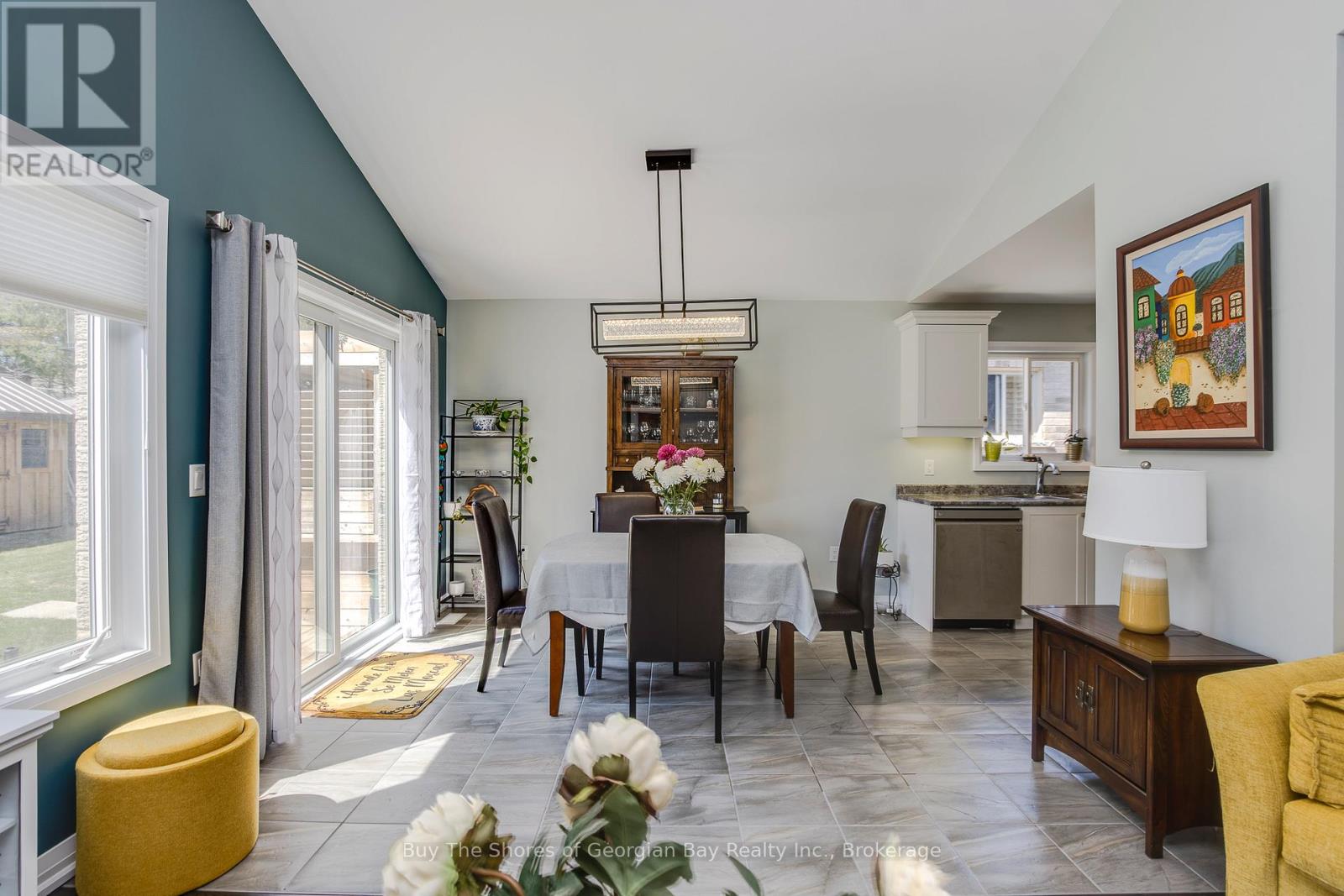 27 Beausoleil Drive, Penetanguishene, Ontario  L9M 0V7 - Photo 14 - S13049054