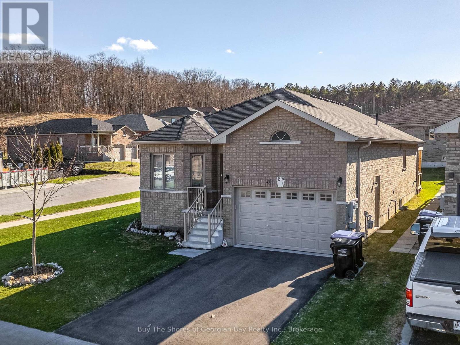 27 Beausoleil Drive, Penetanguishene, Ontario  L9M 0V7 - Photo 38 - S13049054