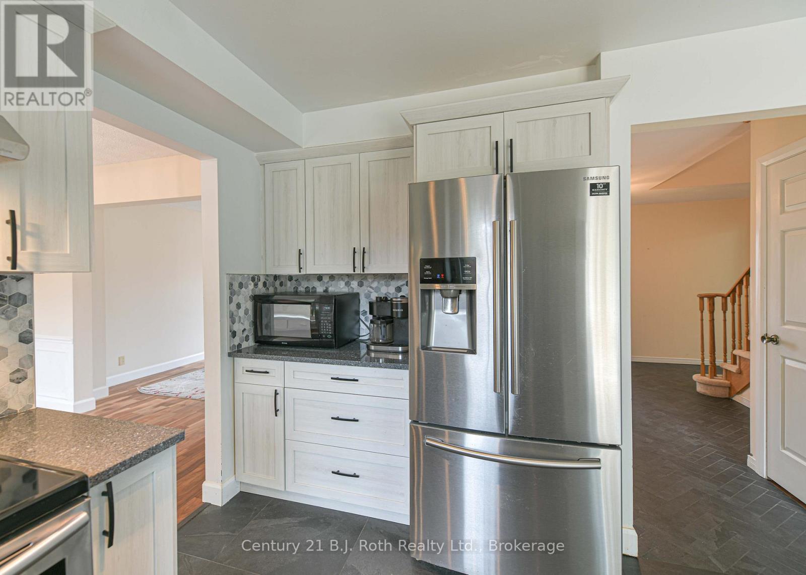 8 Carmichael Court, Orillia, Ontario  L3V 7R6 - Photo 15 - S13049078