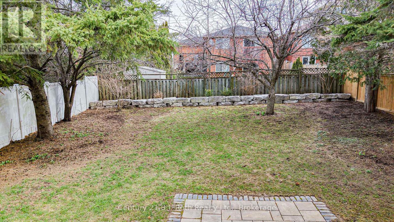 8 Carmichael Court, Orillia, Ontario  L3V 7R6 - Photo 17 - S13049078