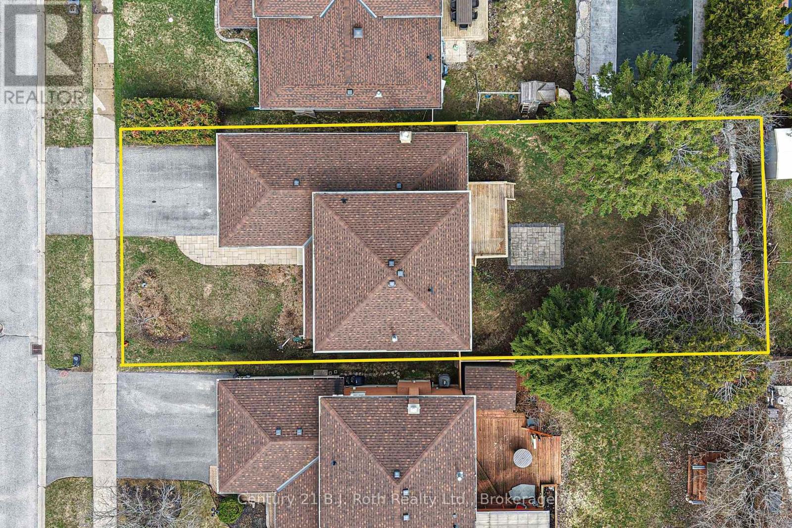 8 Carmichael Court, Orillia, Ontario  L3V 7R6 - Photo 3 - S13049078