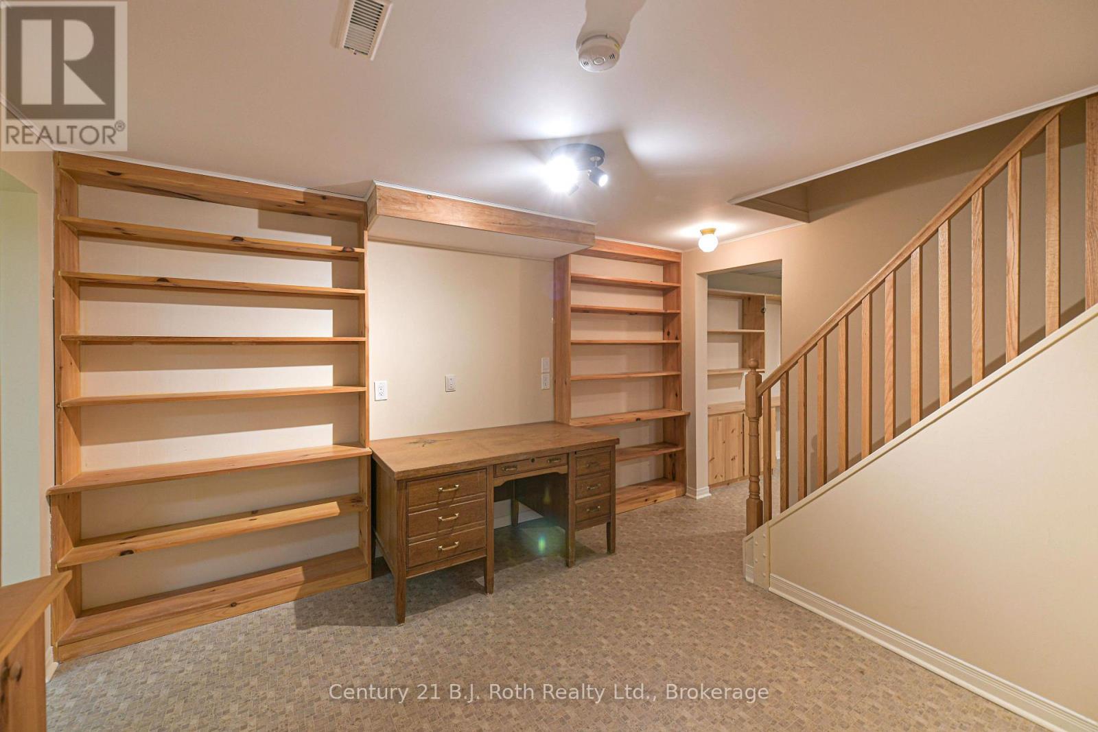 8 Carmichael Court, Orillia, Ontario  L3V 7R6 - Photo 38 - S13049078