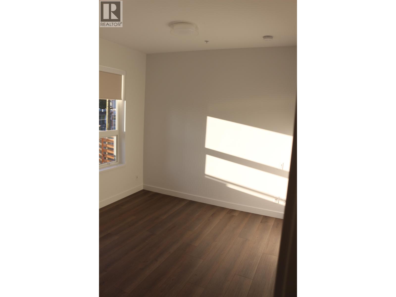 648 Lea Avenue, Coquitlam, British Columbia  V3E 2R2 - Photo 6 - R3116012