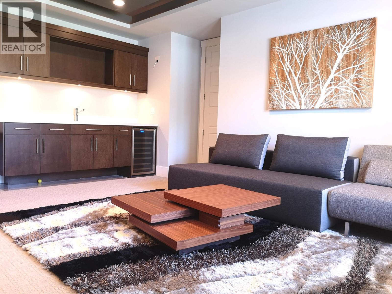 8211 Seafair Drive, Richmond, British Columbia  V7C 1X3 - Photo 16 - R3116089