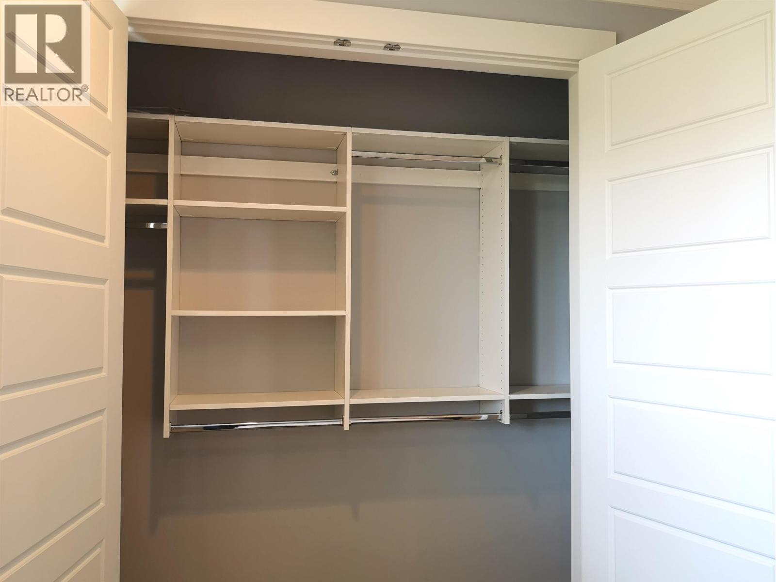 8211 Seafair Drive, Richmond, British Columbia  V7C 1X3 - Photo 34 - R3116089