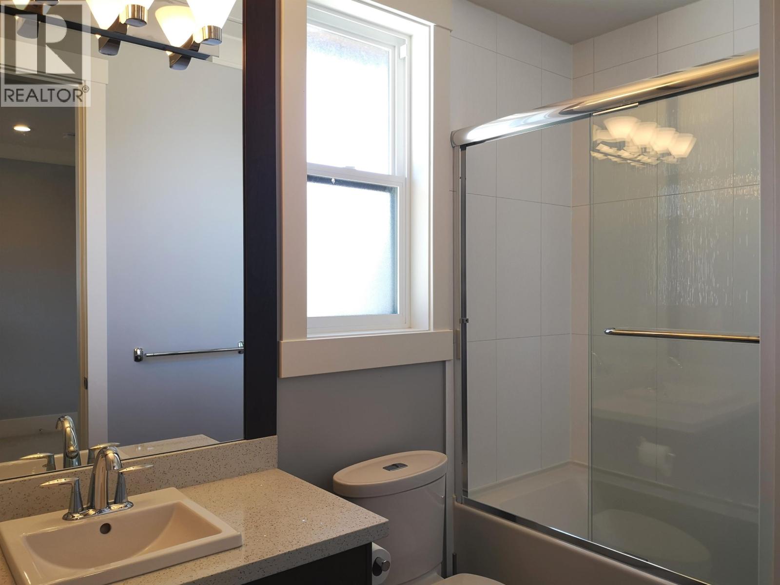 8211 Seafair Drive, Richmond, British Columbia  V7C 1X3 - Photo 35 - R3116089