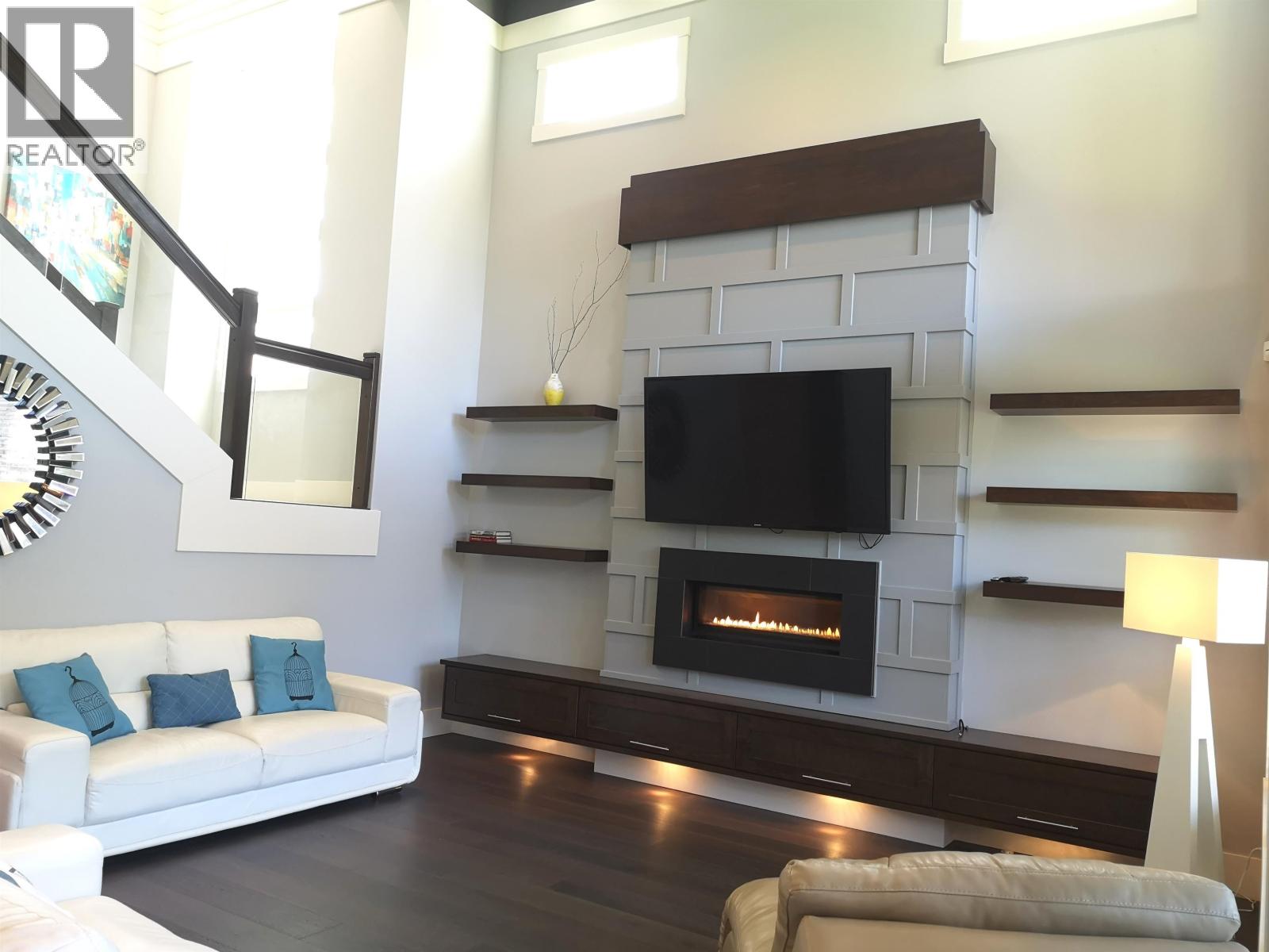 8211 Seafair Drive, Richmond, British Columbia  V7C 1X3 - Photo 9 - R3116089