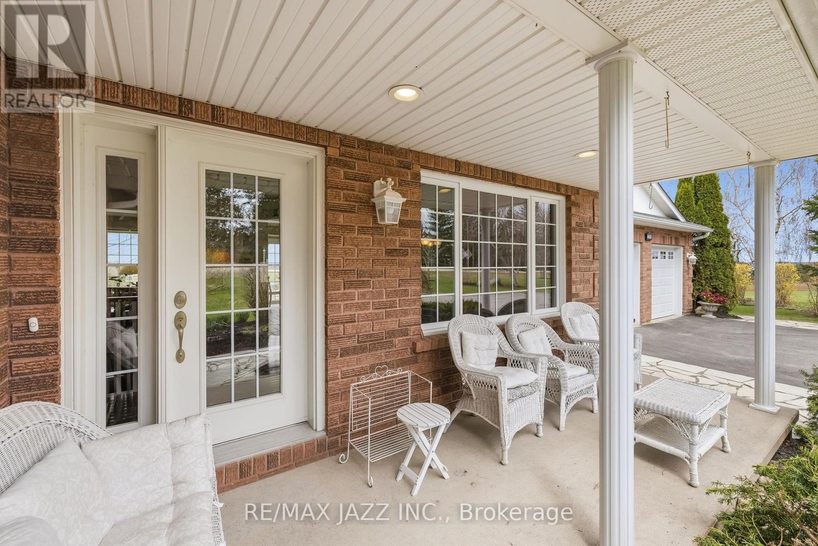 1201 Scugog 2 Line, Scugog, Ontario  L9L 1B3 - Photo 4 - E13049038