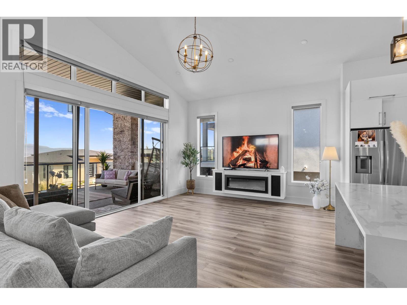 683 Deans Drive, Kelowna, British Columbia  V1P 1A1 - Photo 15 - 10381540