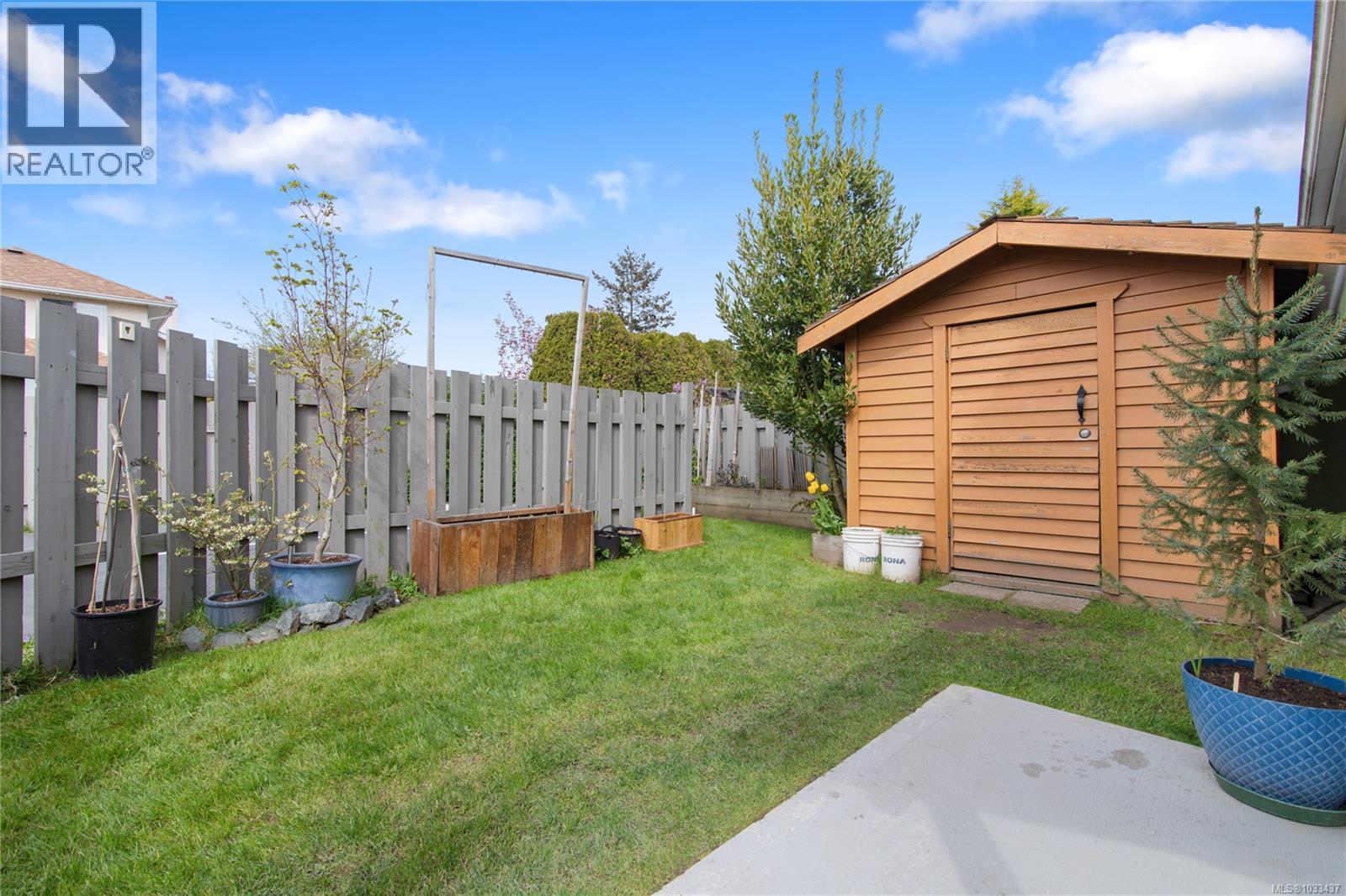 7 400 Culduthel Rd, Saanich, British Columbia  V8Z 1G1 - Photo 25 - 1033437