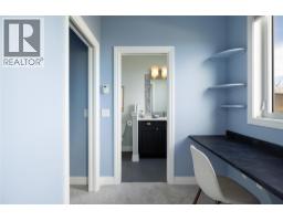 1010 Lamont Court, Kelowna, British Columbia  V1W 5J1 - Photo 39 - 10384640
