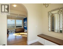 1010 Lamont Court, Kelowna, British Columbia  V1W 5J1 - Photo 5 - 10384640