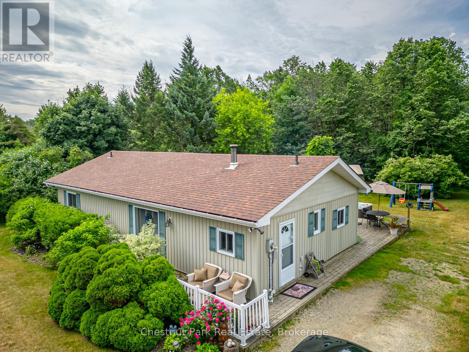 209548 Highway 26, Blue Mountains, Ontario  L9Y 0T1 - Photo 3 - X13049056