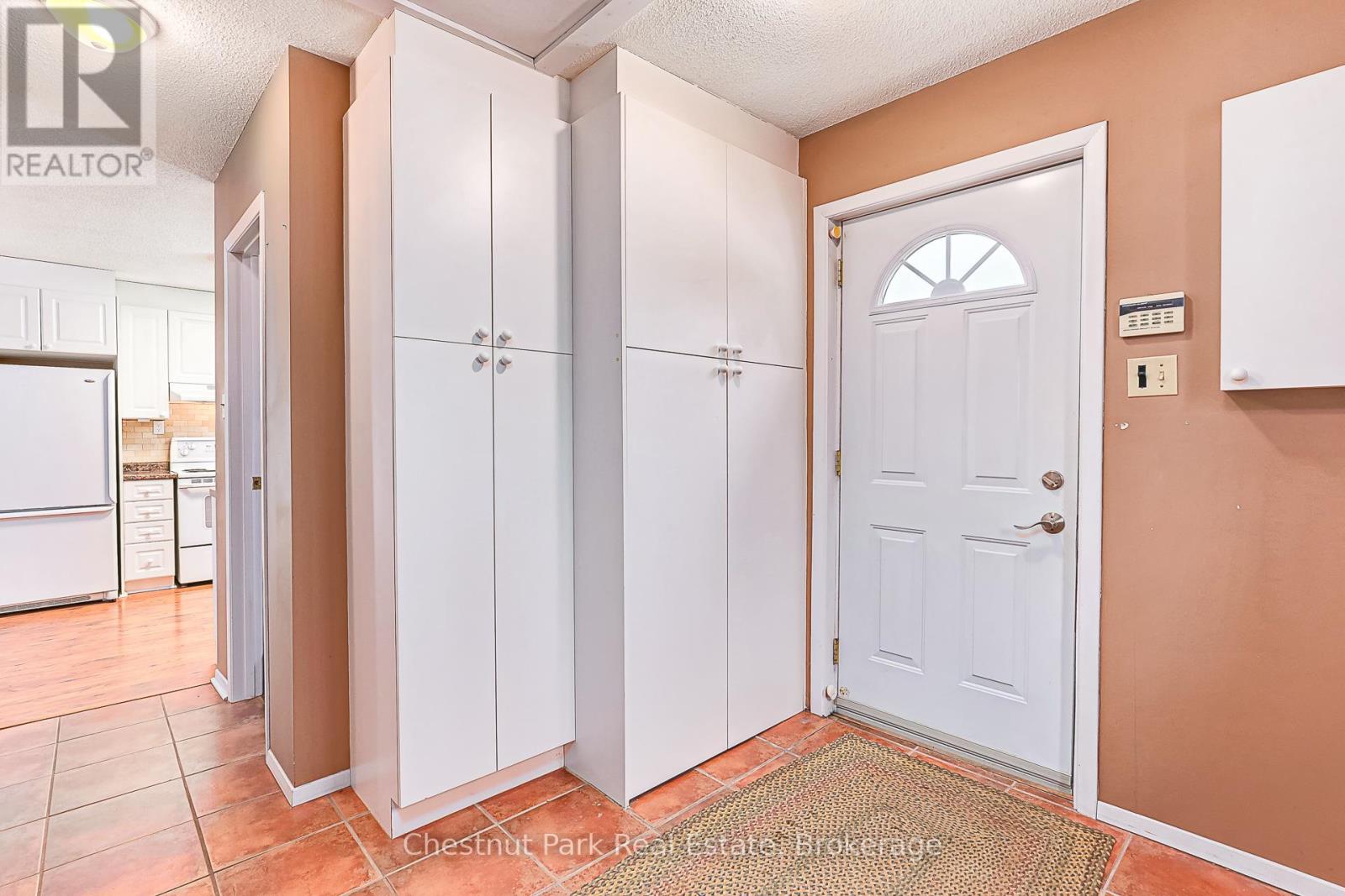 209548 Highway 26, Blue Mountains, Ontario  L9Y 0T1 - Photo 5 - X13049056