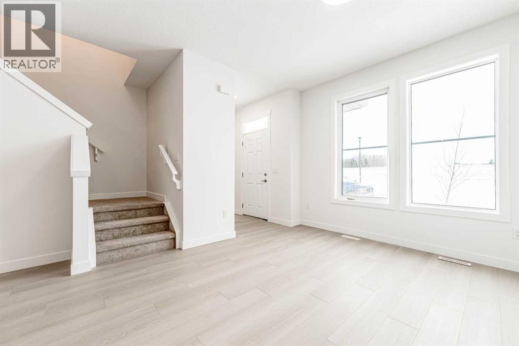 1921 Mccaskill Drive, Crossfield, Alberta  T0M 0S0 - Photo 6 - A2301544