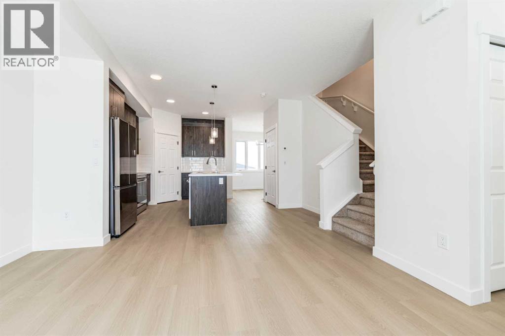 1921 Mccaskill Drive, Crossfield, Alberta  T0M 0S0 - Photo 2 - A2301544