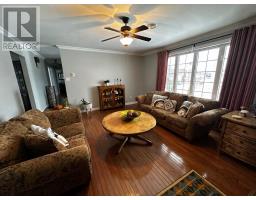 51 Snow Crescent