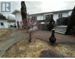 51 Snow Crescent