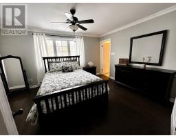 51 Snow Crescent