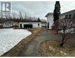 51 Snow Crescent