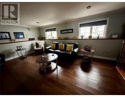 51 Snow Crescent