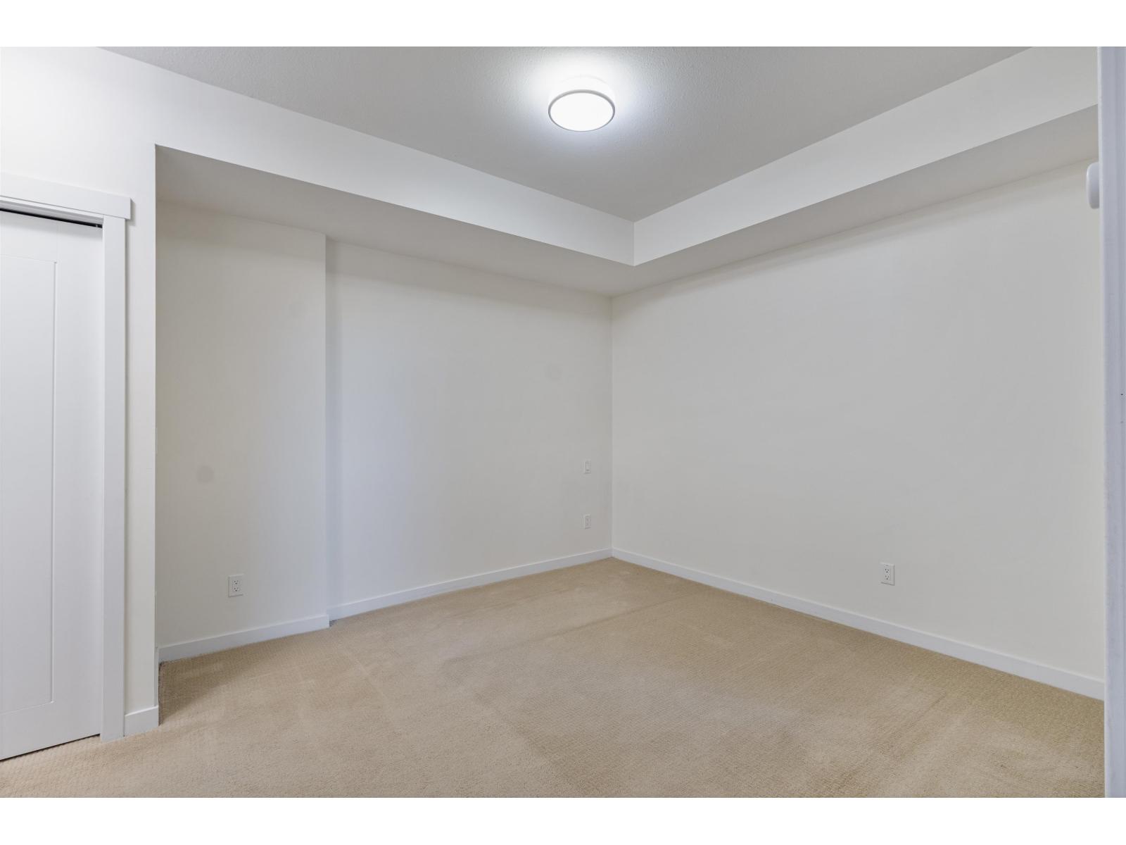 317 2855 156 Street, Surrey, British Columbia  V3Z 3Y3 - Photo 10 - R3116141