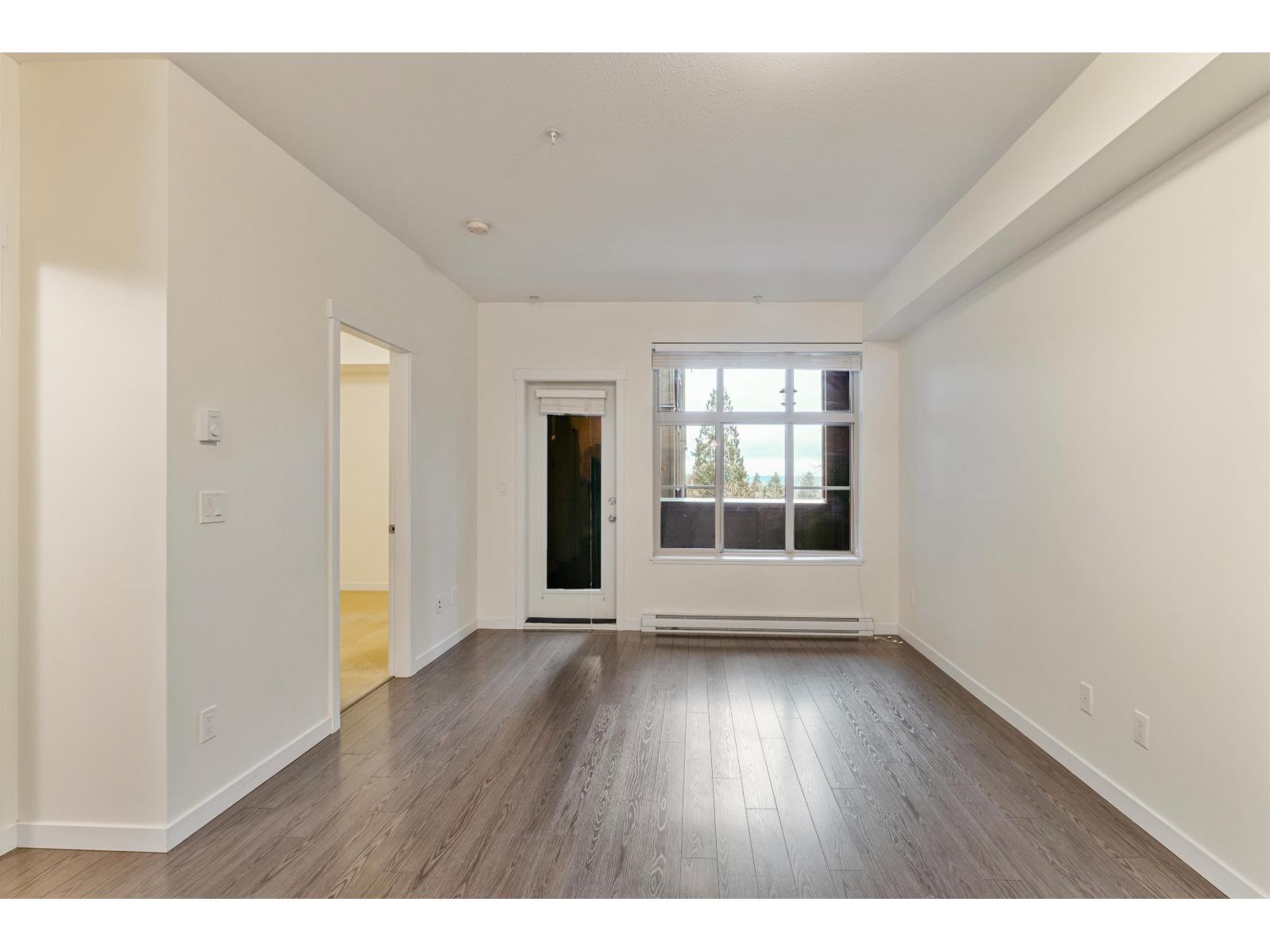 317 2855 156 Street, Surrey, British Columbia  V3Z 3Y3 - Photo 3 - R3116141