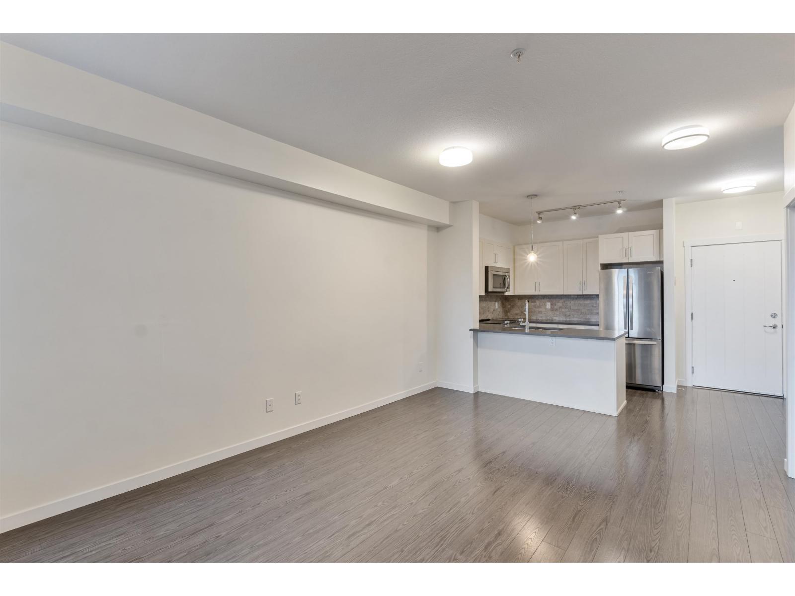 317 2855 156 Street, Surrey, British Columbia  V3Z 3Y3 - Photo 6 - R3116141