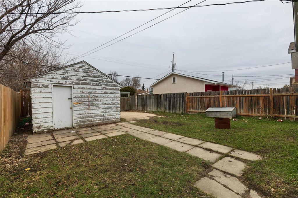224 Hartford Avenue, Winnipeg, Manitoba  R2V 0L8 - Photo 11 - 202603053