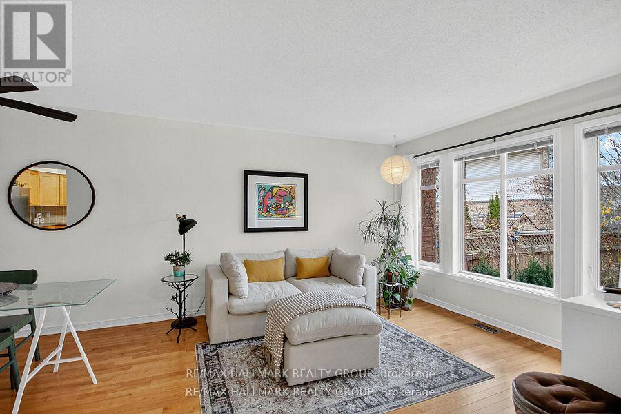 135 Gatespark Private, Ottawa, Ontario  K2T 1L1 - Photo 12 - X13049110