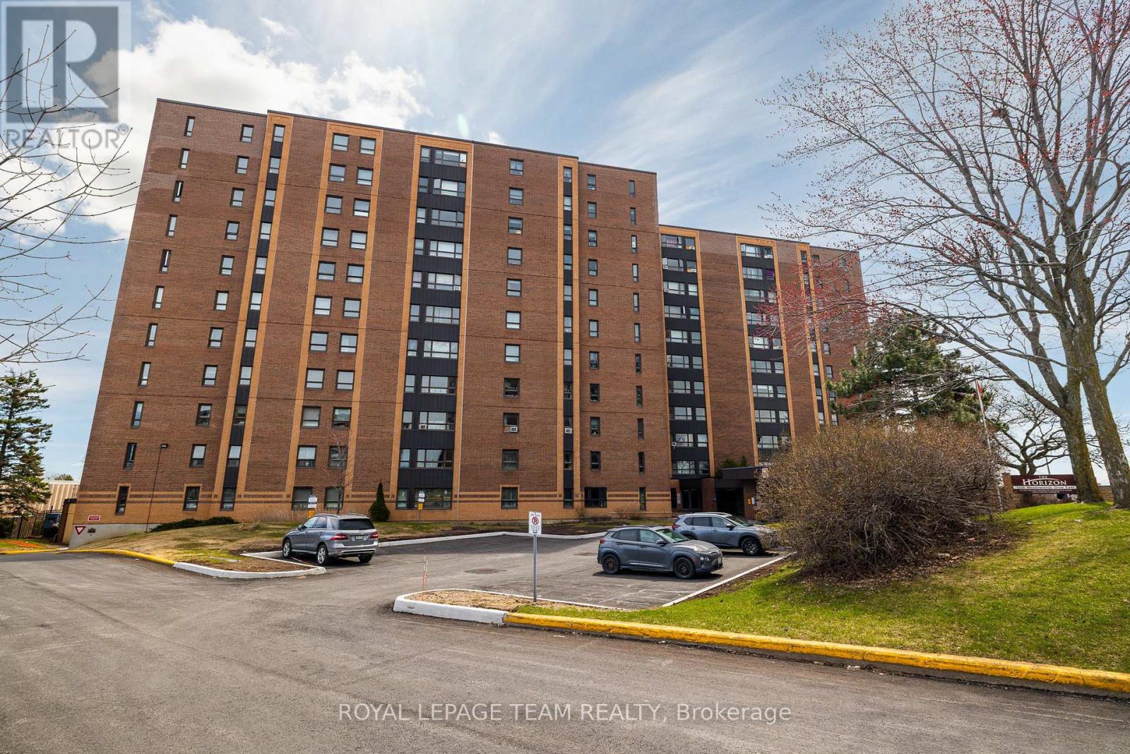 701 - 1356 MEADOWLANDS DRIVE E, Ottawa, Ontario