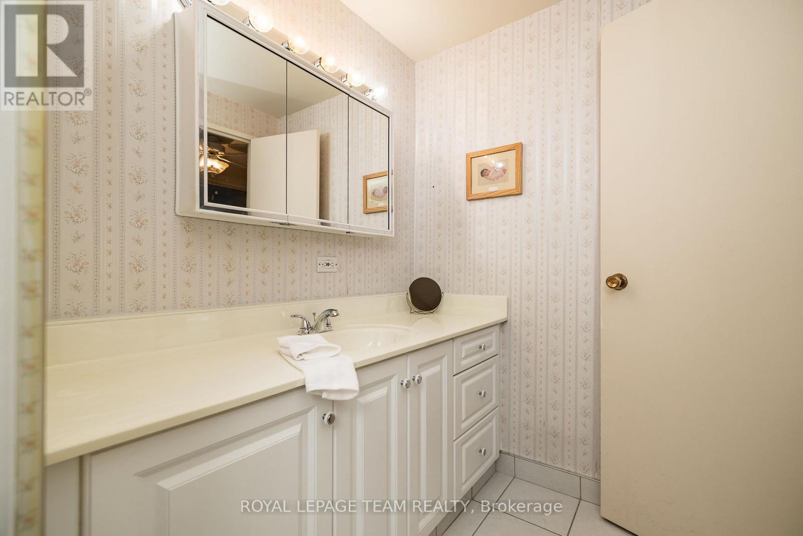 701 - 1356 Meadowlands Drive E, Ottawa, Ontario  K2E 6K6 - Photo 22 - X13049176