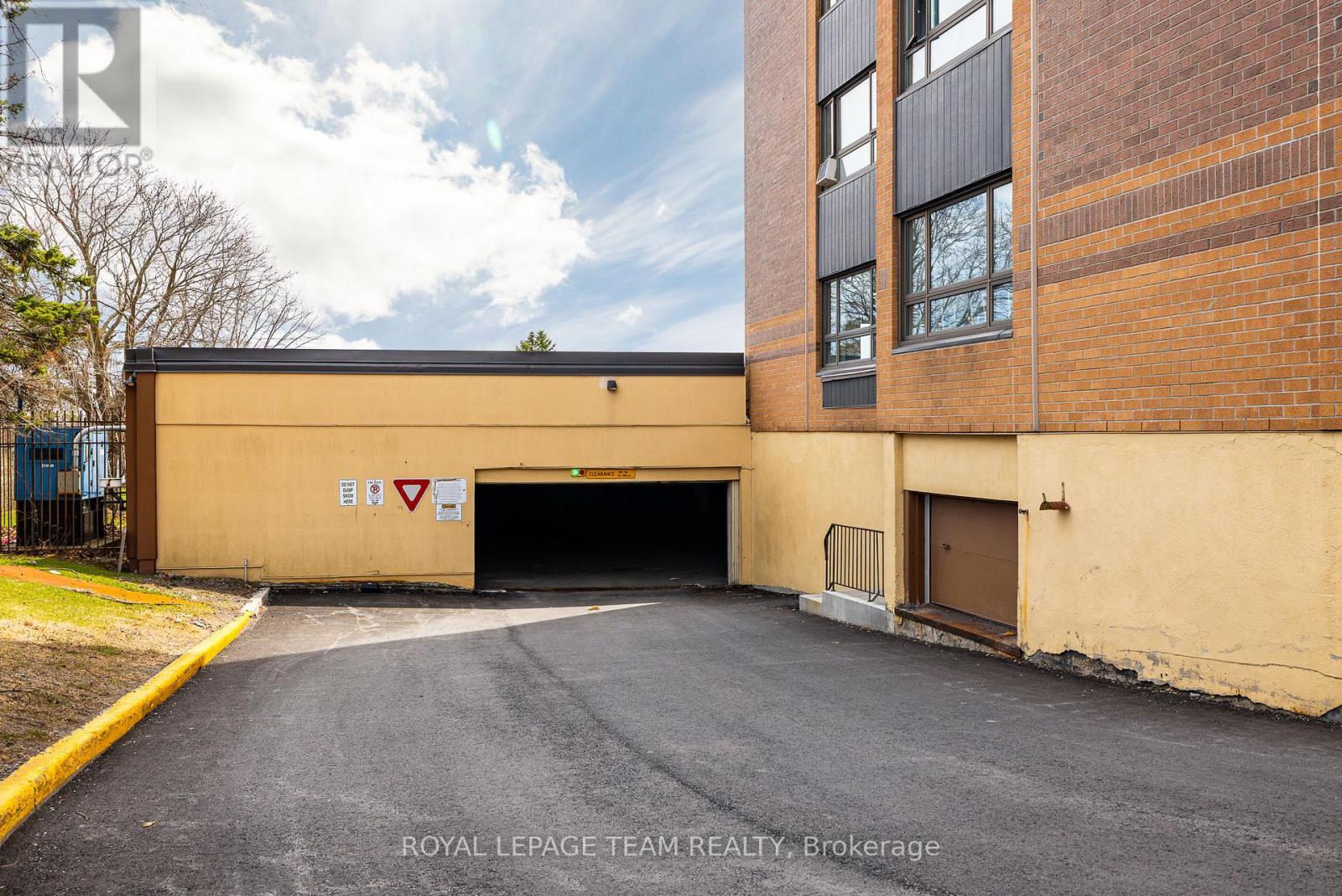 701 - 1356 Meadowlands Drive E, Ottawa, Ontario  K2E 6K6 - Photo 28 - X13049176