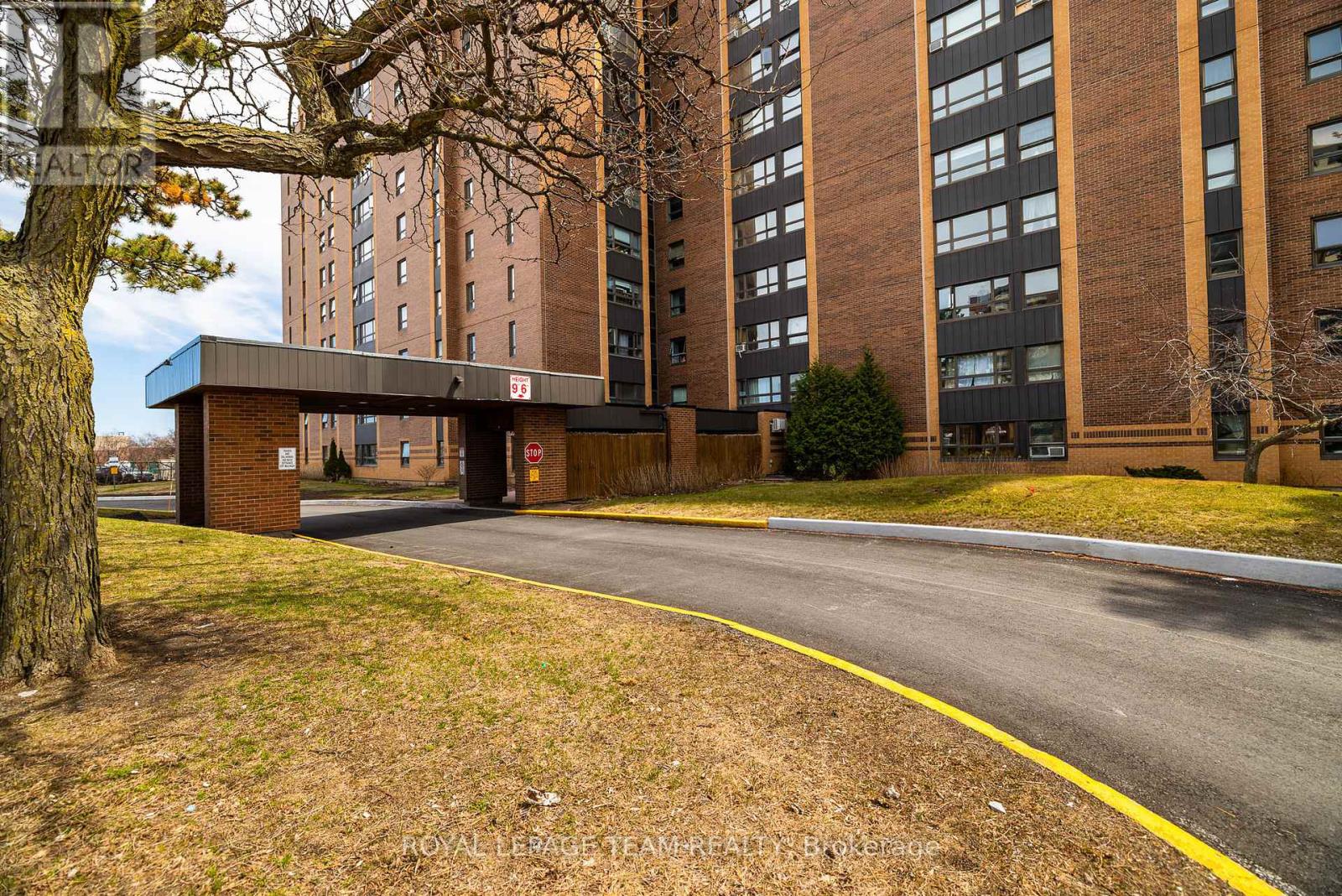 701 - 1356 Meadowlands Drive E, Ottawa, Ontario  K2E 6K6 - Photo 32 - X13049176