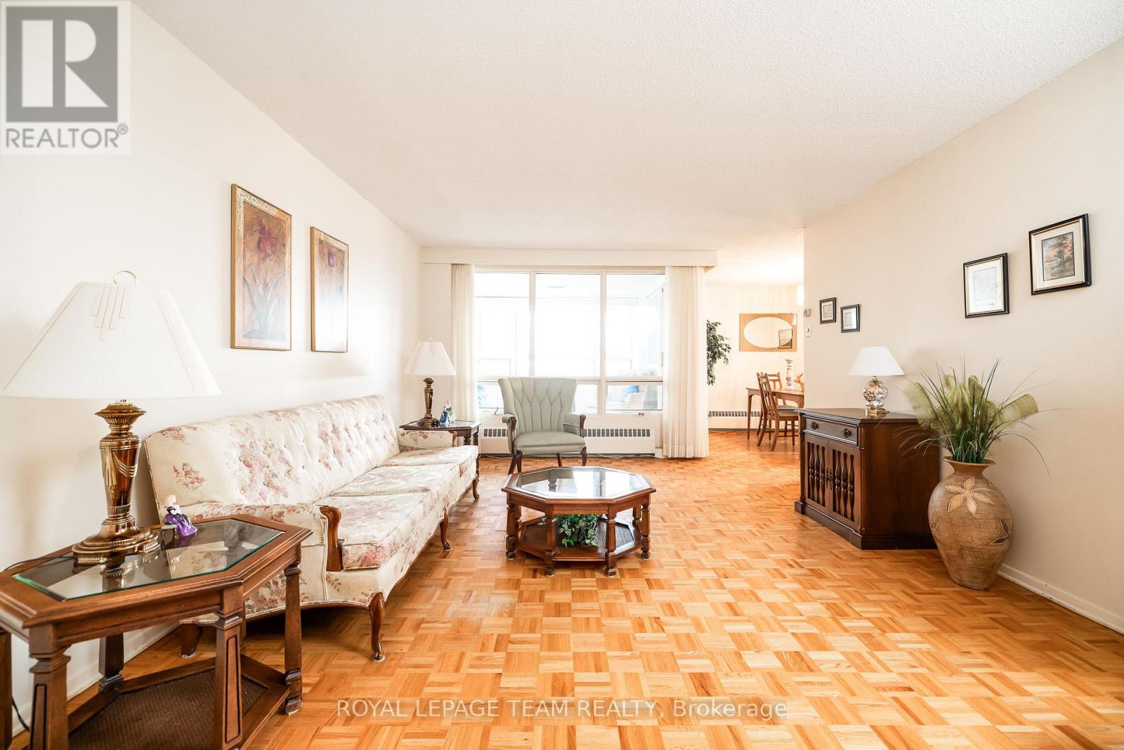 701 - 1356 Meadowlands Drive E, Ottawa, Ontario  K2E 6K6 - Photo 4 - X13049176