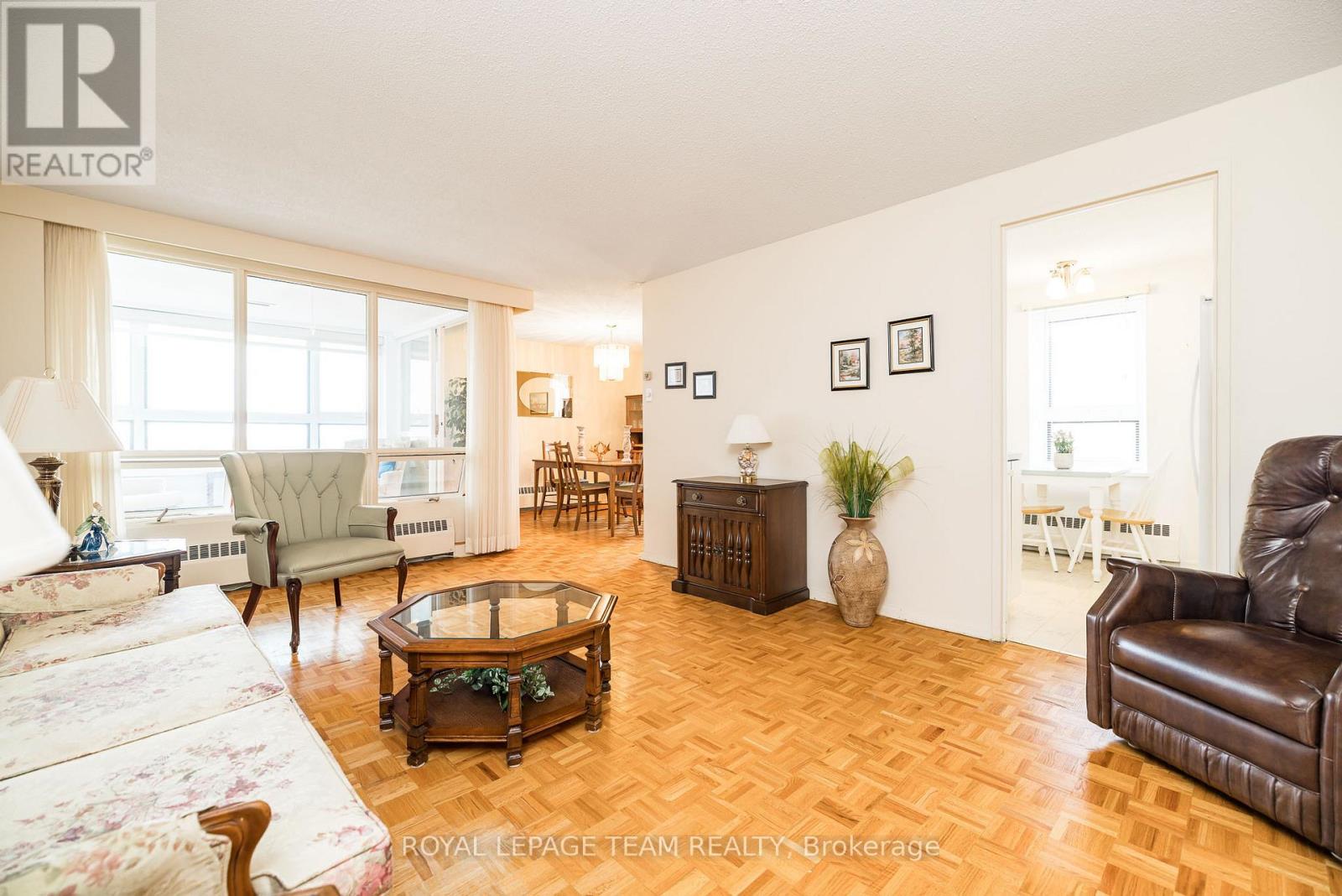 701 - 1356 Meadowlands Drive E, Ottawa, Ontario  K2E 6K6 - Photo 8 - X13049176