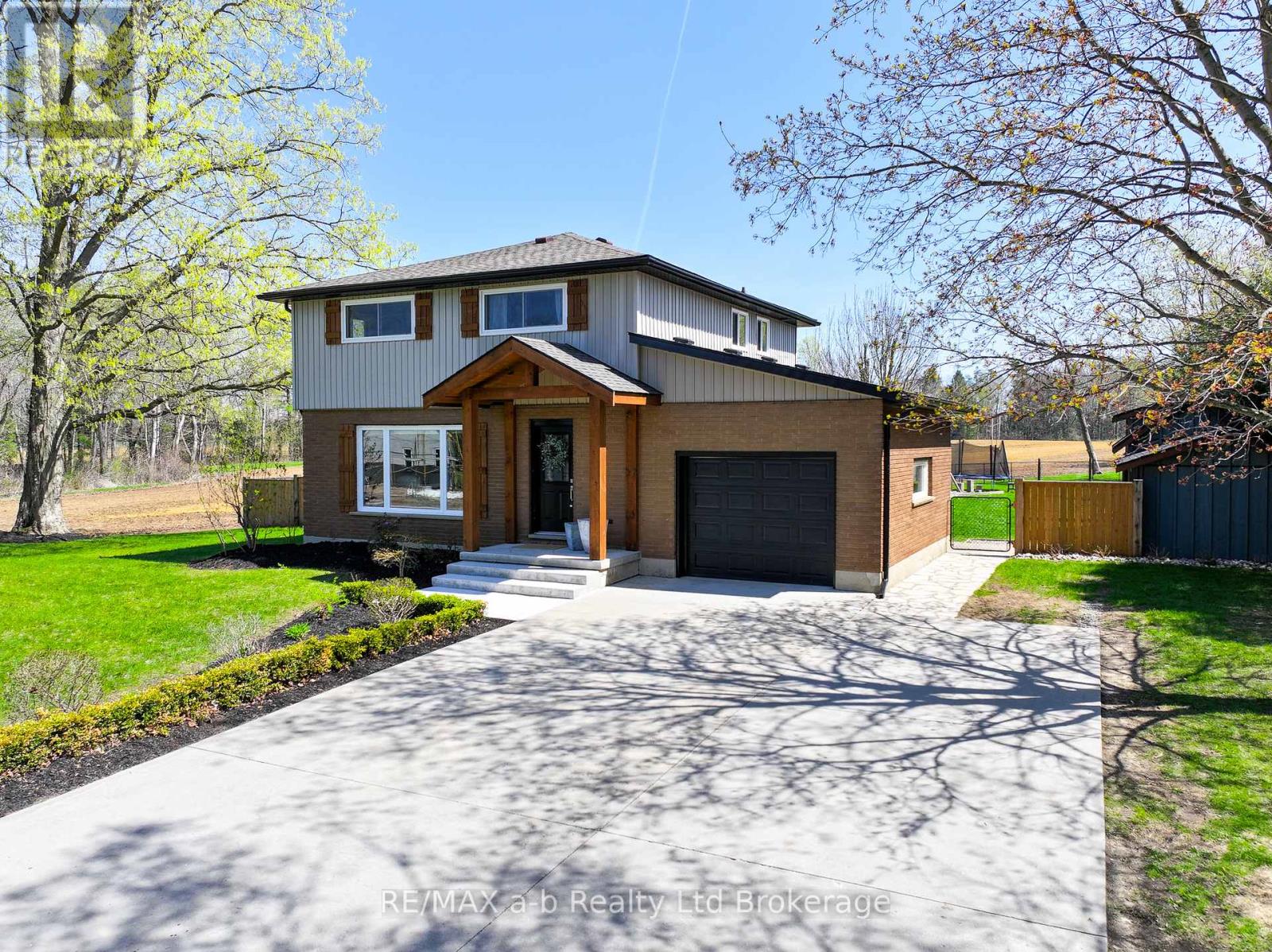 144718 POTTERS ROAD, Norwich, Ontario