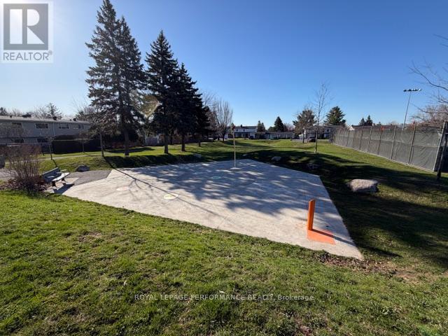 8 - 51 Sumac Street, Ottawa, Ontario  K1J 7T7 - Photo 36 - X12853500