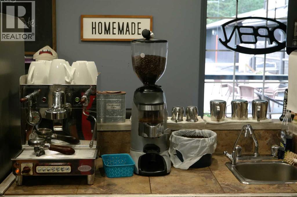 8, 186007 Priddis Valley Road W, Priddis, Alberta  T0L 1W1 - Photo 10 - A2235306