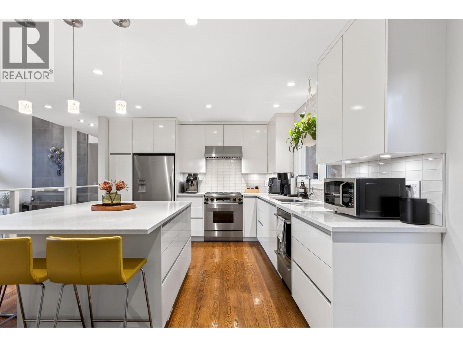 6965 Marine Drive, West Vancouver, British Columbia  V7W 2T4 - Photo 7 - R3116062