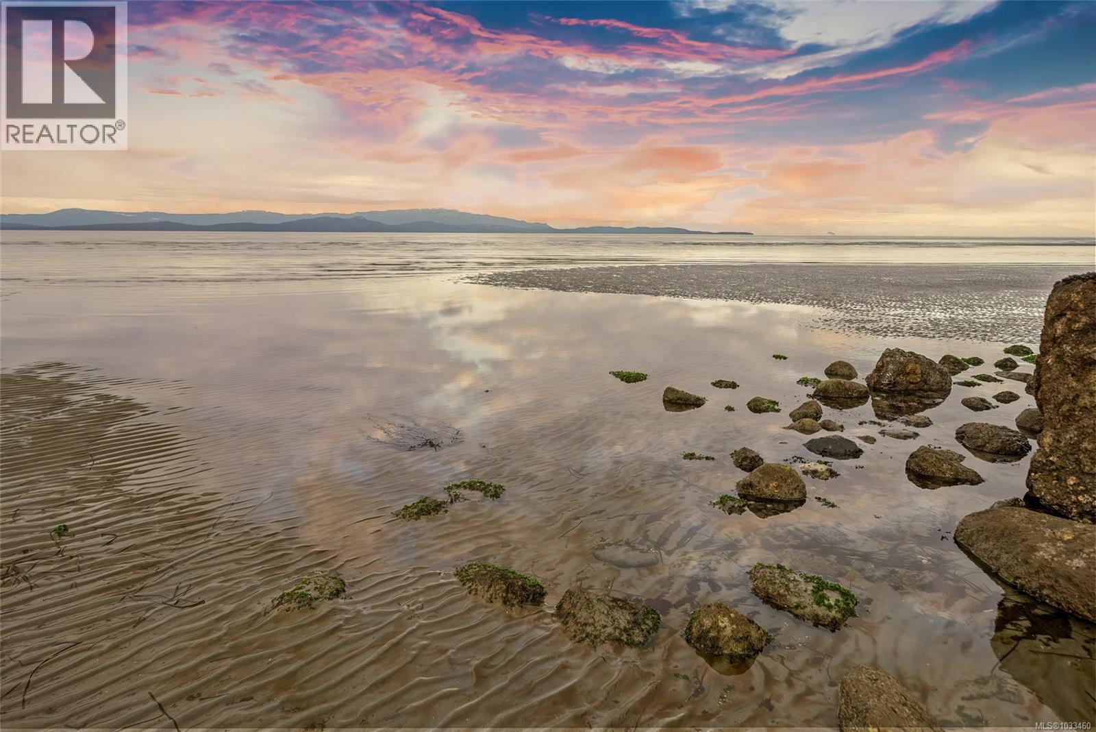 530 Sandwedge Close, Qualicum Beach, British Columbia  V9K 2J9 - Photo 17 - 1033460