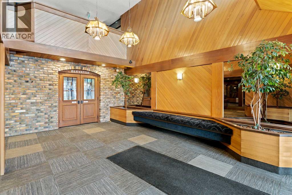 201, 3719c 49 Street Nw, Calgary, Alberta  T3A 2E3 - Photo 2 - A2298638