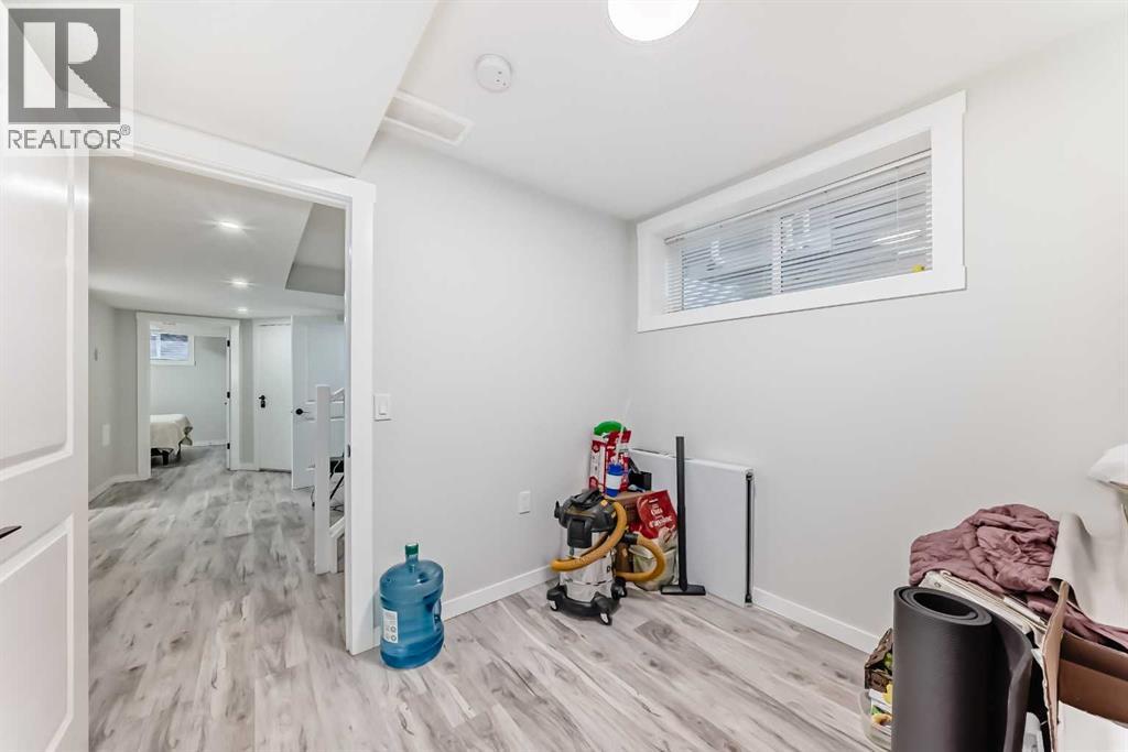 223 Wolf Creek Avenue SE, Calgary, Alberta  T2X 4X1 - Photo 35 - A2300562