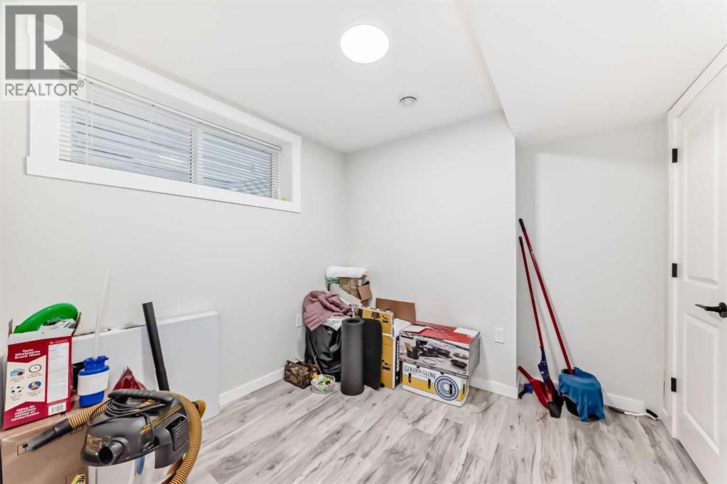 223 Wolf Creek Avenue SE, Calgary, Alberta  T2X 4X1 - Photo 34 - A2300562