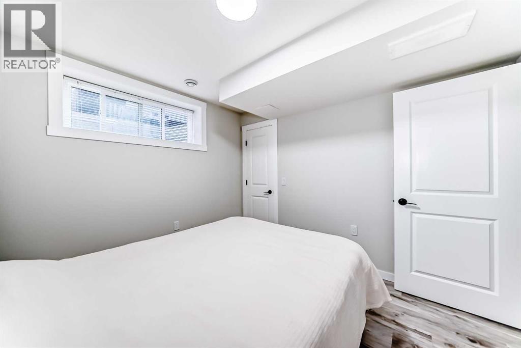 223 Wolf Creek Avenue SE, Calgary, Alberta  T2X 4X1 - Photo 38 - A2300562