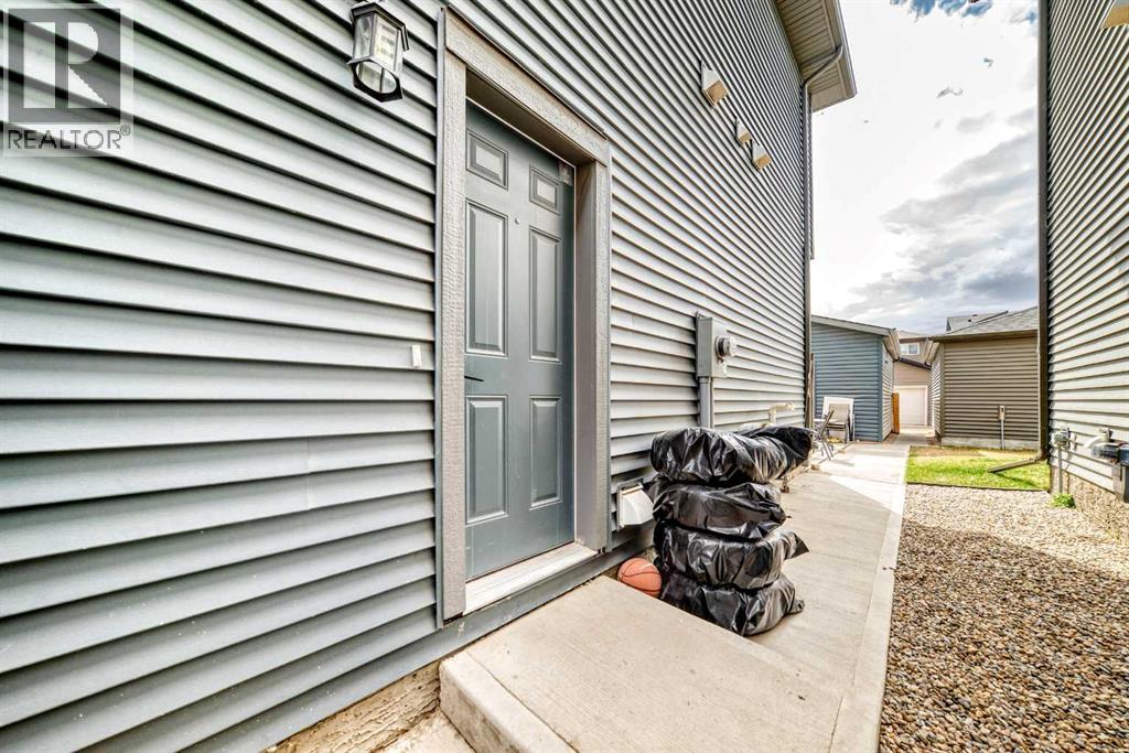 223 Wolf Creek Avenue SE, Calgary, Alberta  T2X 4X1 - Photo 42 - A2300562