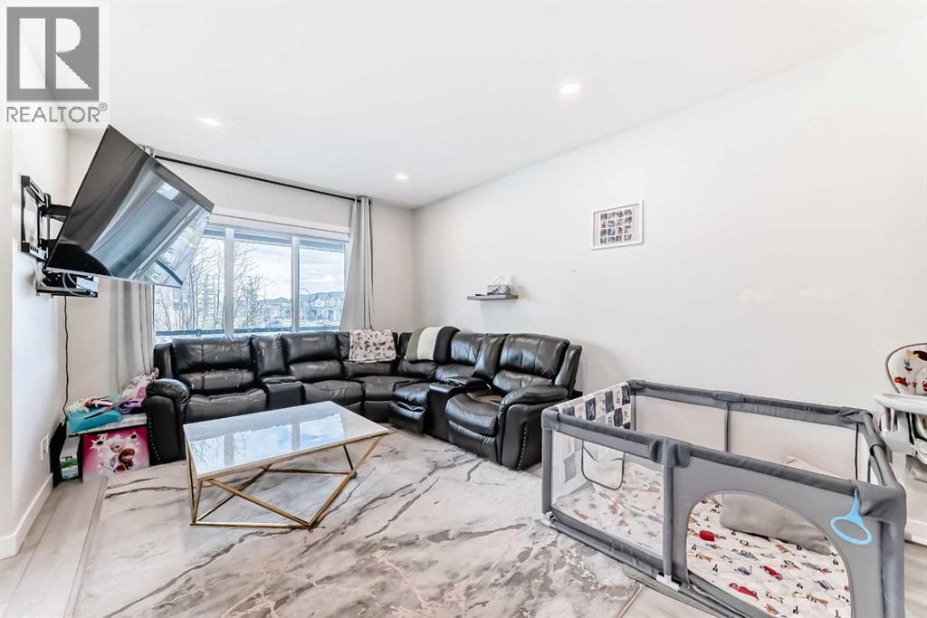 223 Wolf Creek Avenue SE, Calgary, Alberta  T2X 4X1 - Photo 11 - A2300562