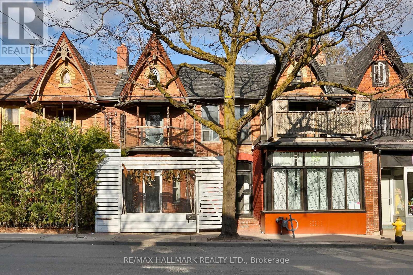 1 - 559 PARLIAMENT STREET, Toronto, Ontario